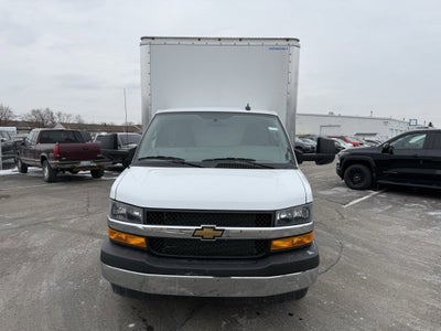 2024 Chevrolet Express Cutaway 4500 2WT