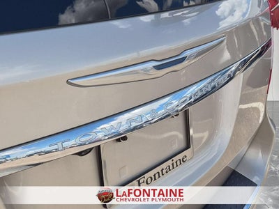 2013 Chrysler Town & Country Touring