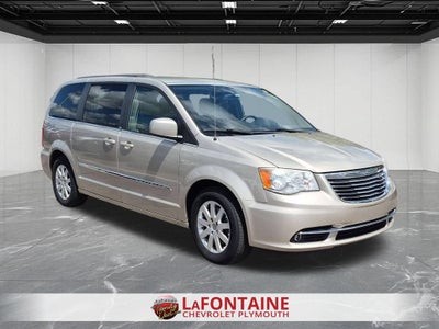 2013 Chrysler Town & Country Touring
