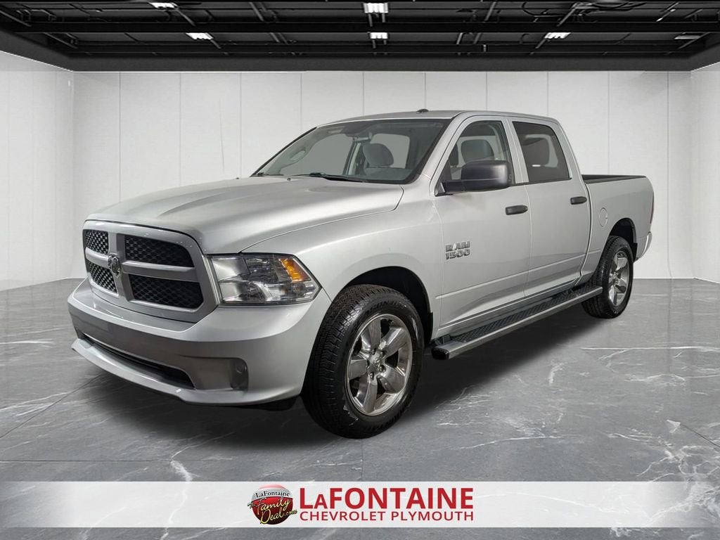 2018 RAM 1500 Express Crew Cab 4x4 5'7" Box