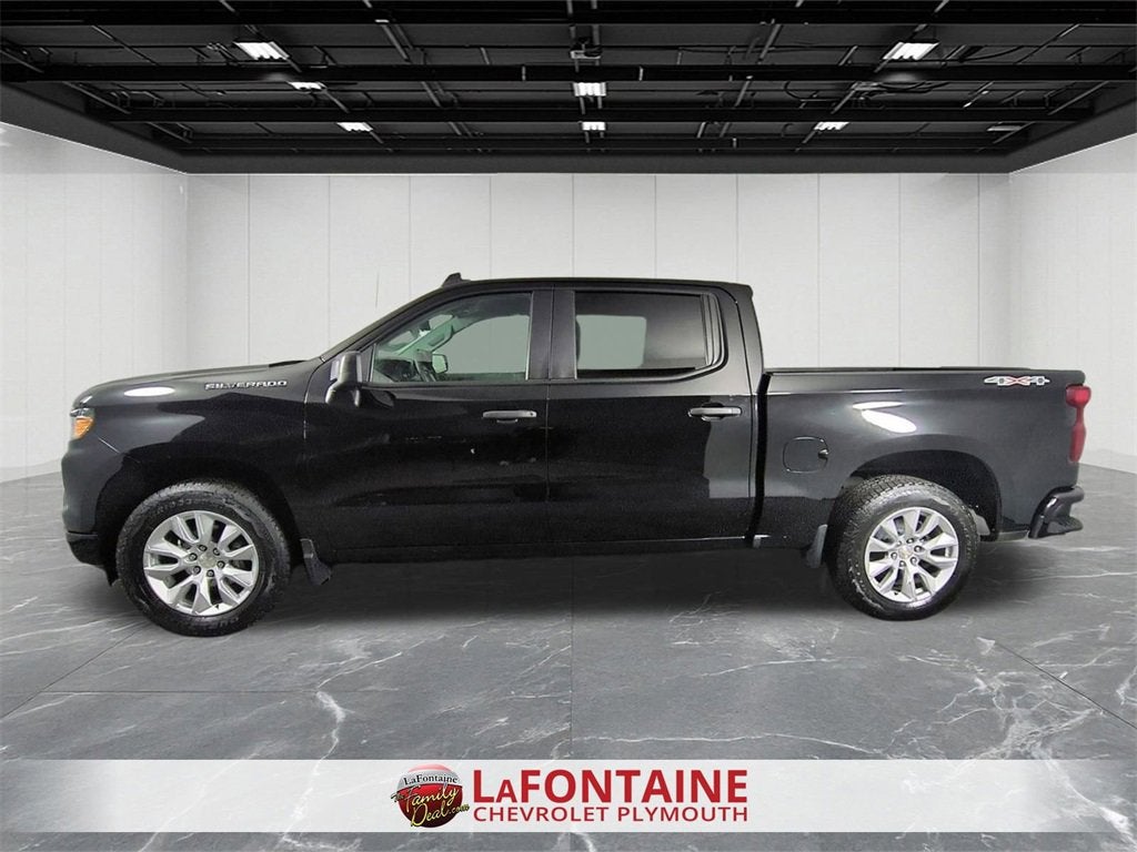 2022 Chevrolet Silverado 1500 Custom