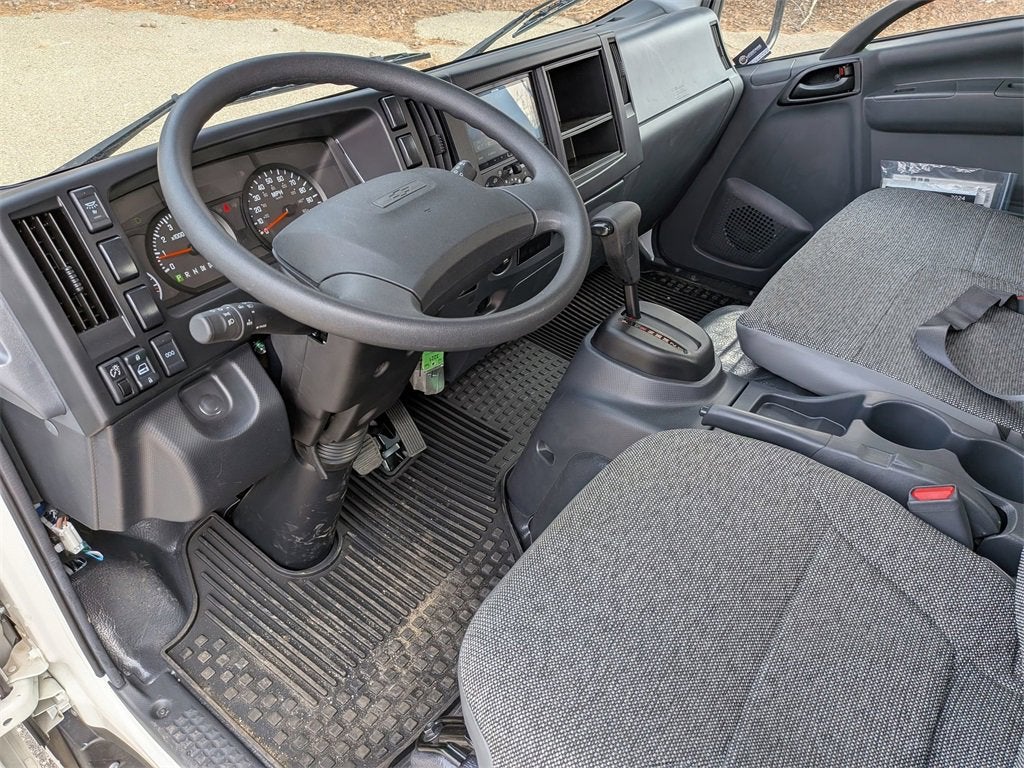 2024 Chevrolet Low Cab Forward 4500 Base