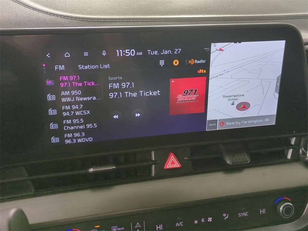 2025 Kia Sportage EX