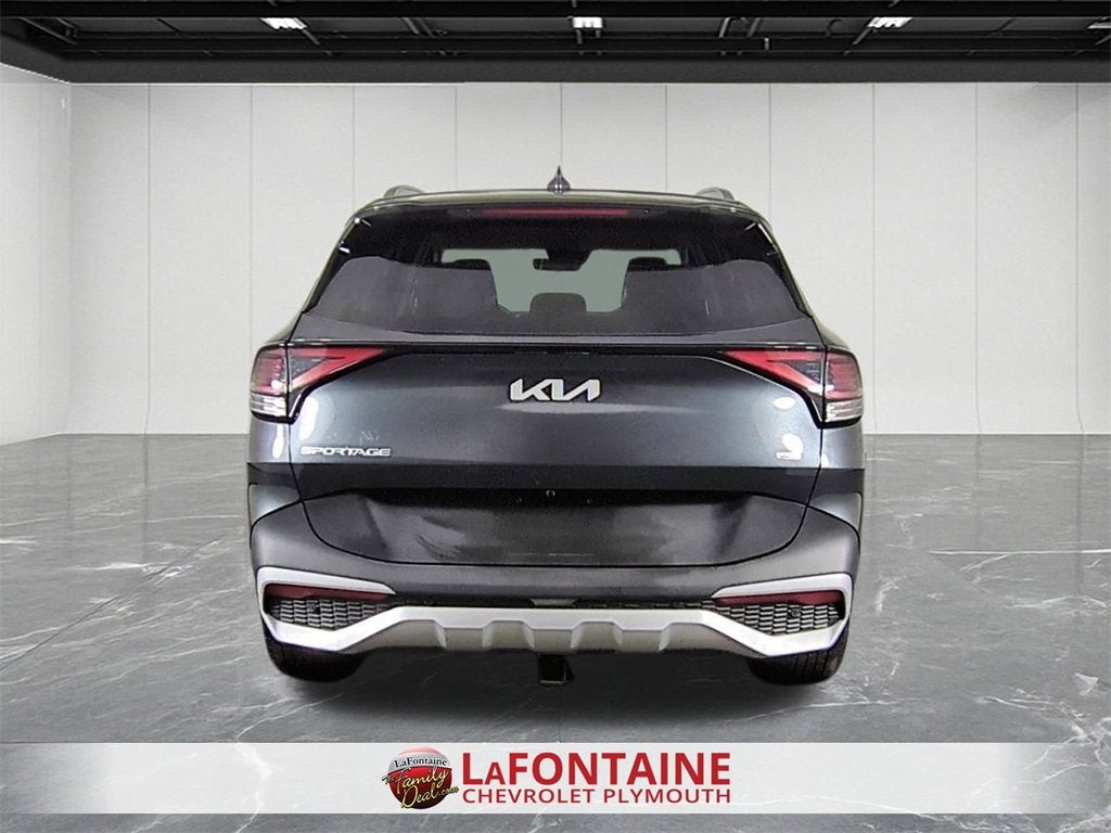2025 Kia Sportage EX