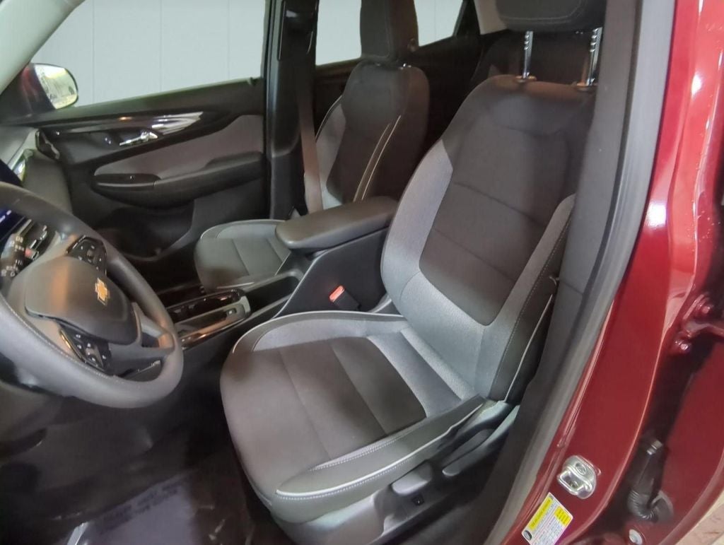 2025 Chevrolet Trailblazer LT - Photo 17