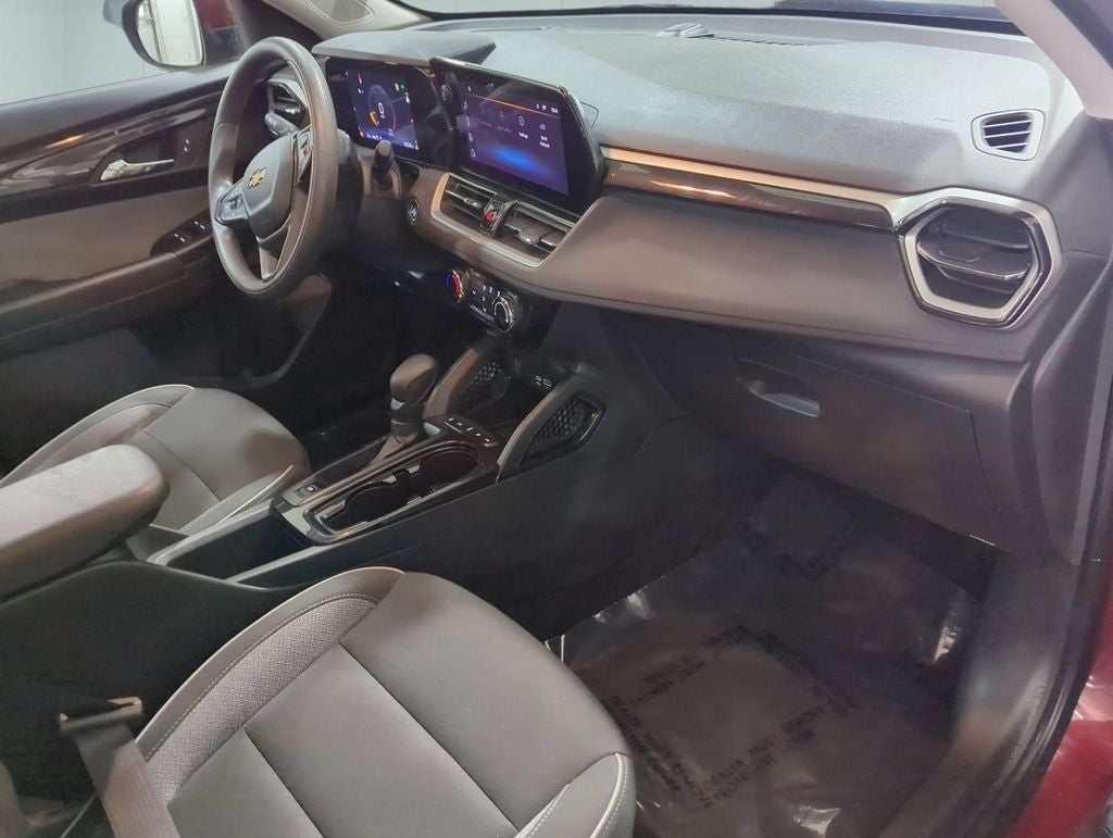 2025 Chevrolet Trailblazer LT - Photo 25