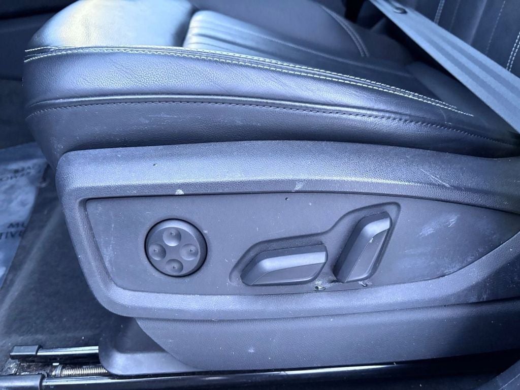 2023 Audi Q5 45 S line Premium Plus quattro