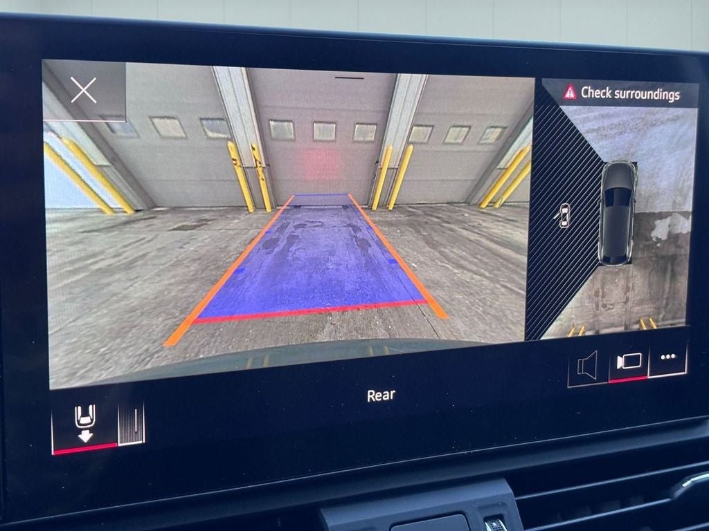 2023 Audi Q5 45 S line Premium Plus quattro