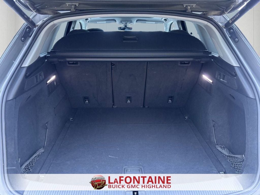 2023 Audi Q5 45 S line Premium Plus quattro