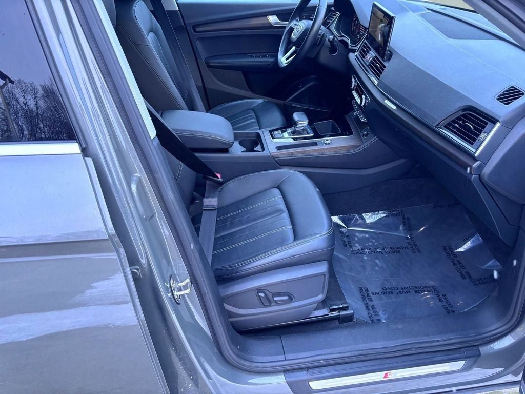 2023 Audi Q5 45 S line Premium Plus quattro