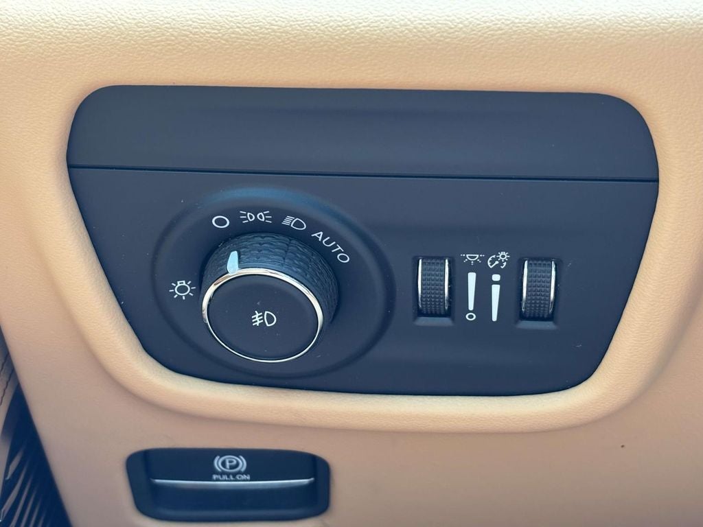 2024 Jeep Grand Cherokee L Summit