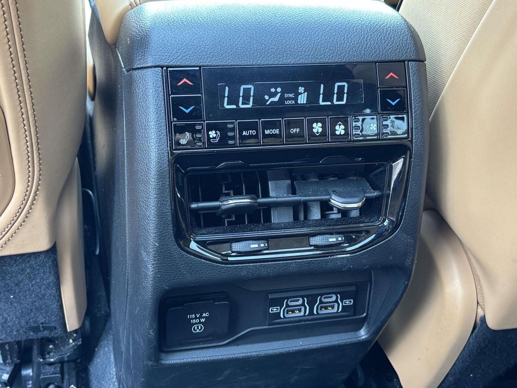 2024 Jeep Grand Cherokee L Summit
