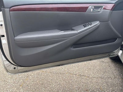 2005 Toyota Camry Solara SLE