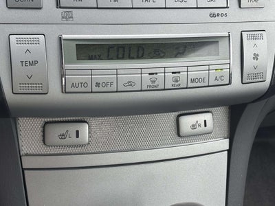 2005 Toyota Camry Solara SLE
