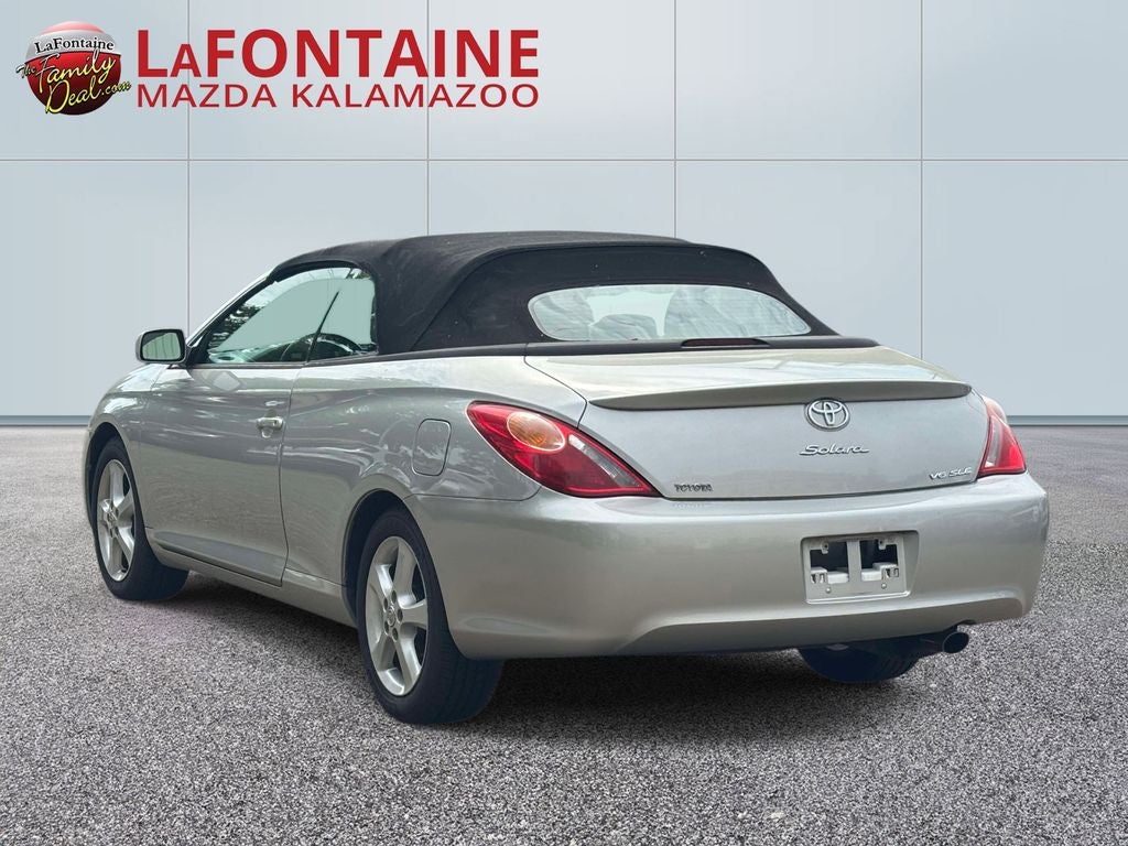 2005 Toyota Camry Solara SLE