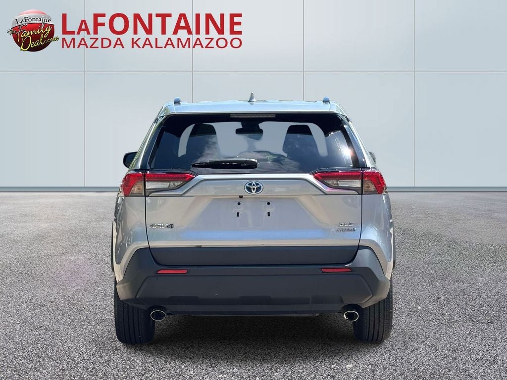 2023 Toyota RAV4 Hybrid XLE
