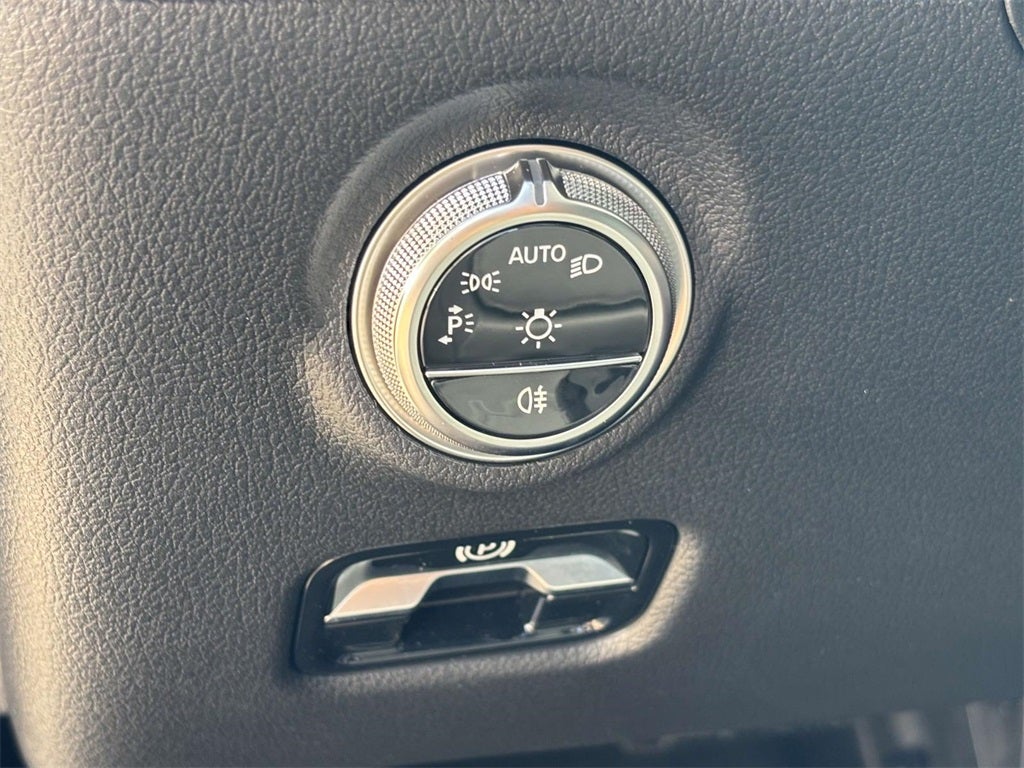 2025 Mercedes-Benz C-Class C 300 4MATIC®