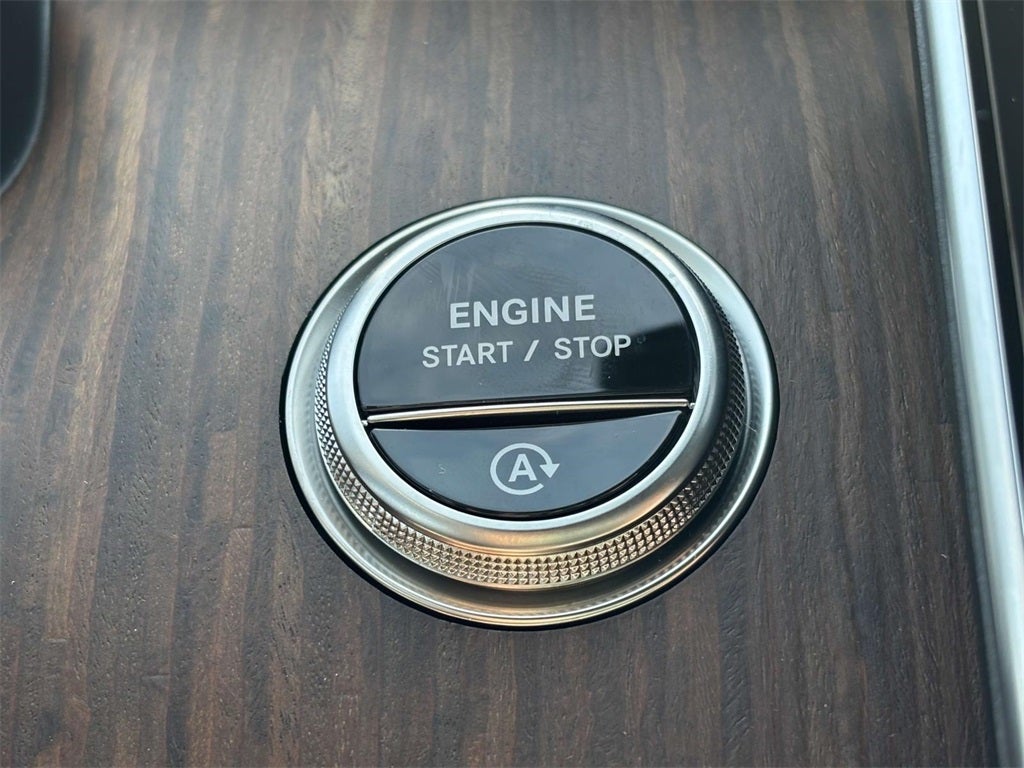 2025 Mercedes-Benz C-Class C 300 4MATIC®