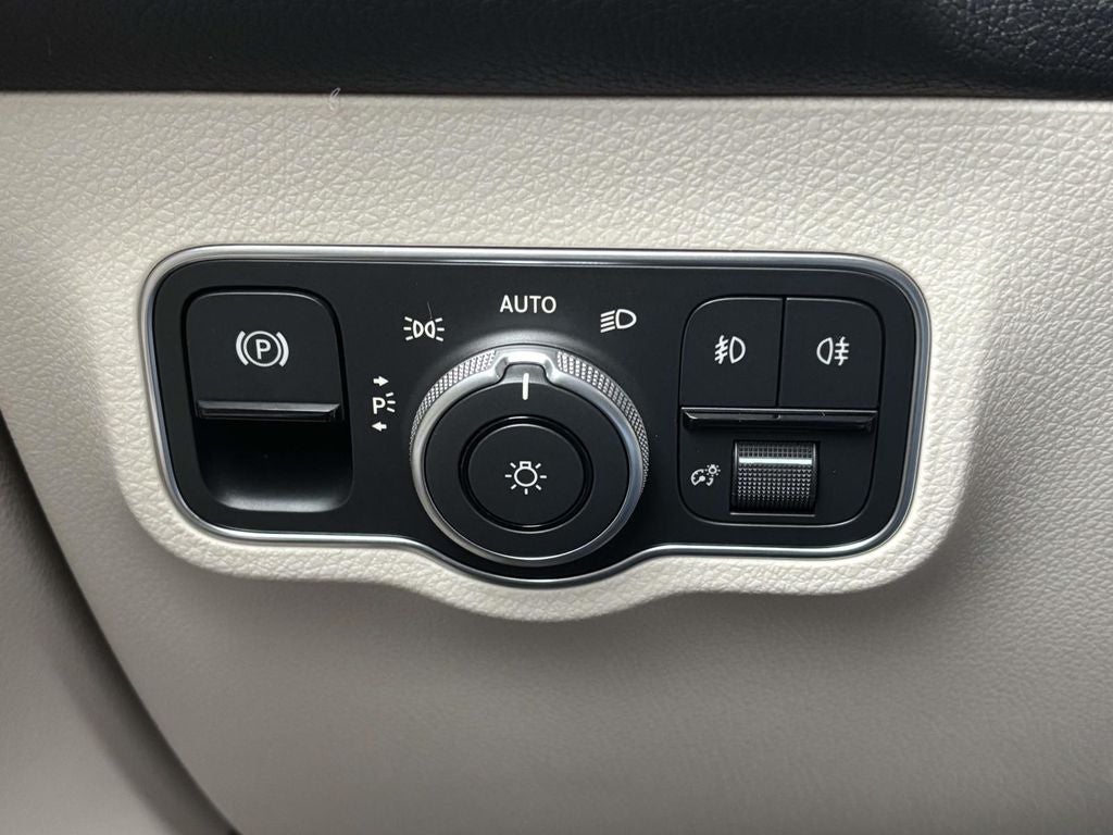 2026 Mercedes-Benz GLB GLB 250 4MATIC®