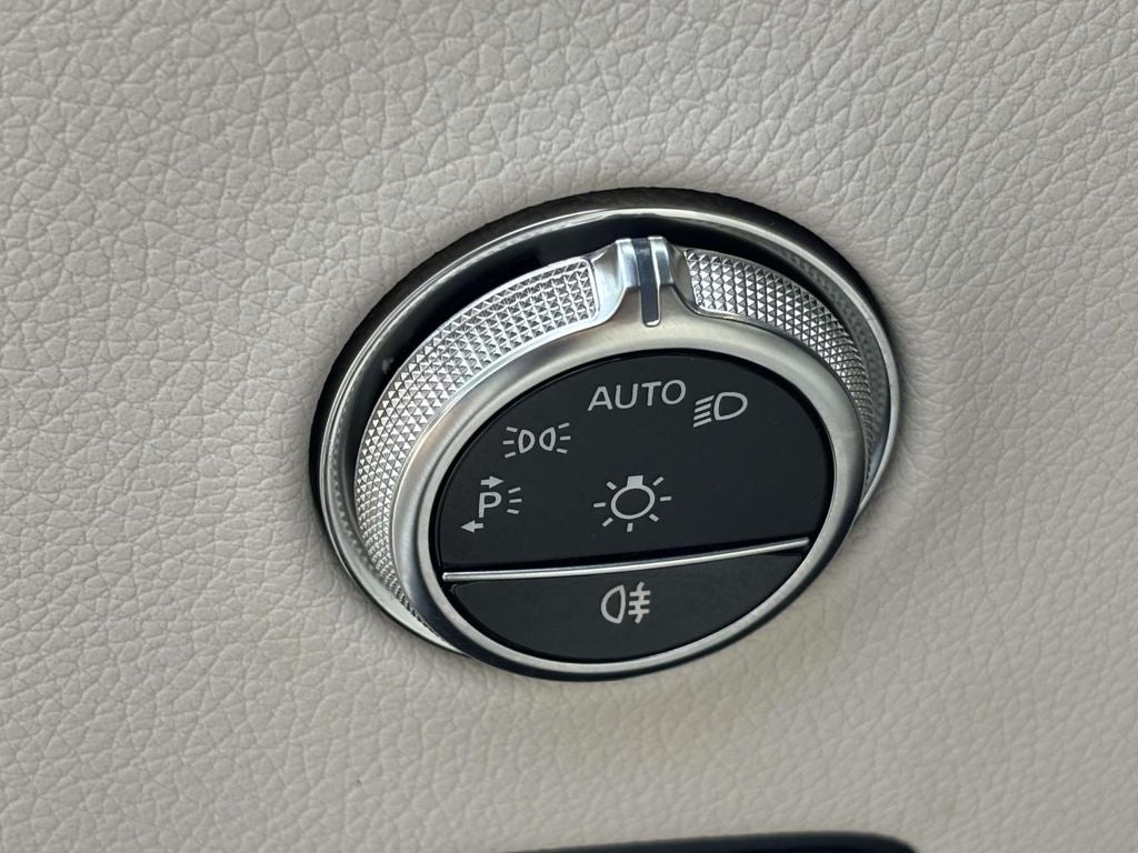 2025 Mercedes-Benz GLC GLC 300 4MATIC®