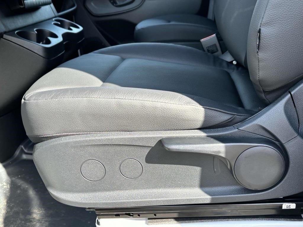 2025 Mercedes-Benz Sprinter 2500 High Roof