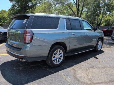 2023 Chevrolet Suburban Premier