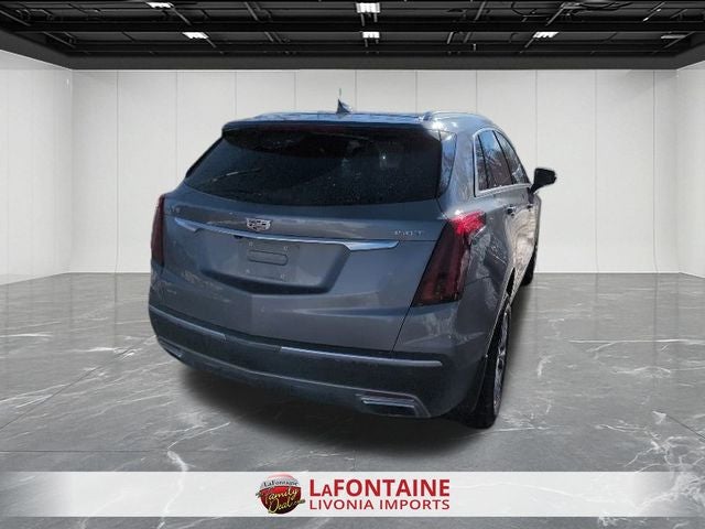 2022 Cadillac XT5 Premium Luxury