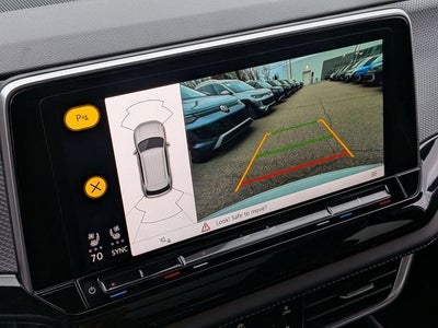 2026 Volkswagen Atlas Cross Sport 2.0T SEL R-Line Black