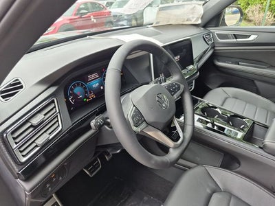 2026 Volkswagen Atlas Cross Sport SEL R-Line Black