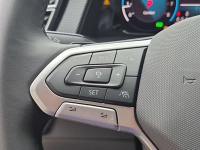 2026 Volkswagen Atlas Cross Sport SEL R-Line Black