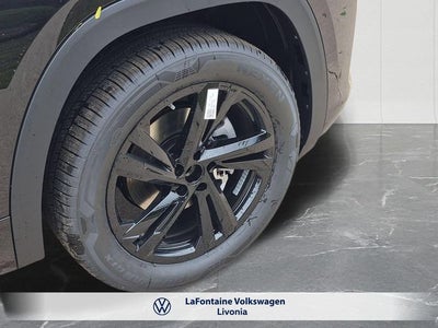 2026 Volkswagen Atlas Cross Sport SEL R-Line Black