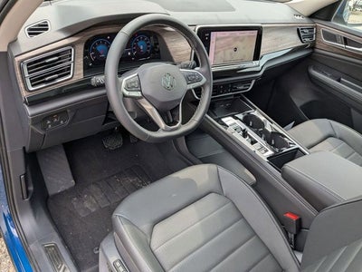 2025 Volkswagen Atlas 2.0T SEL