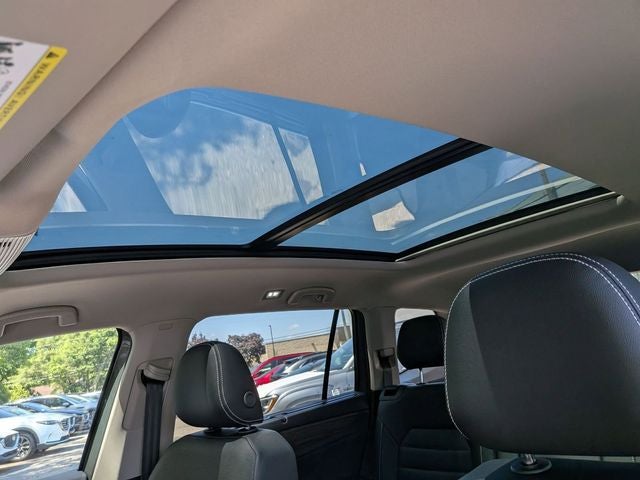 2025 Volkswagen Atlas 2.0T SEL