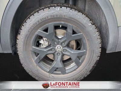 2025 Volkswagen Atlas 2.0T Peak Edition