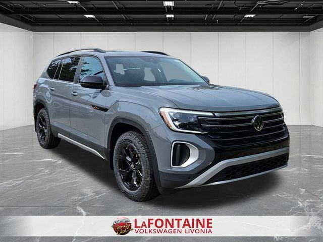 2025 Volkswagen Atlas 2.0T Peak Edition