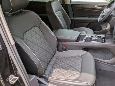 2025 Volkswagen Atlas 2.0T SEL Premium R-Line