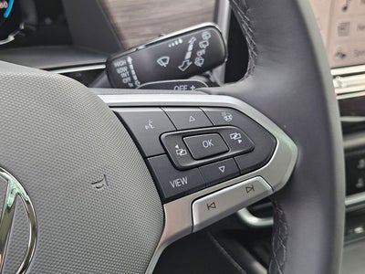 2025 Volkswagen Atlas 2.0T SEL Premium R-Line