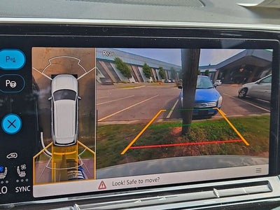 2025 Volkswagen Atlas 2.0T SEL Premium R-Line