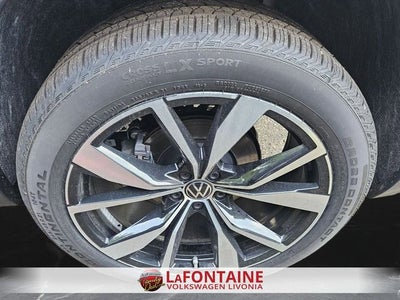 2025 Volkswagen Atlas 2.0T SEL Premium R-Line