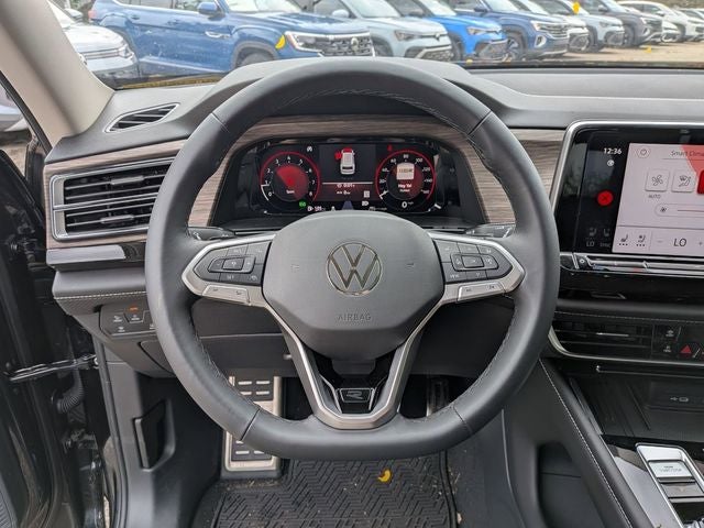 2025 Volkswagen Atlas 2.0T SEL Premium R-Line