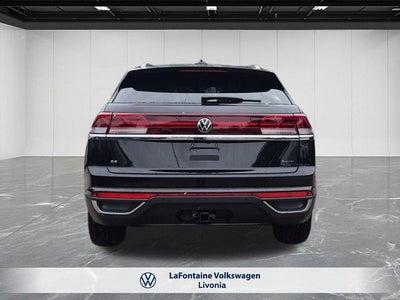 2026 Volkswagen Atlas Cross Sport 2.0T SE w/Technology