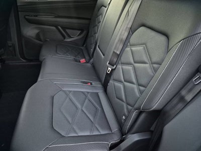 2026 Volkswagen Atlas Cross Sport SE w/Technology