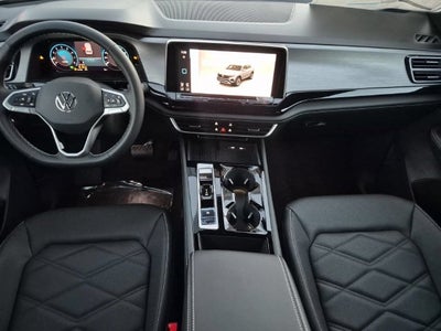 2026 Volkswagen Atlas Cross Sport SE w/Technology