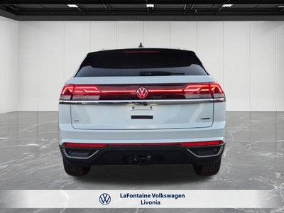 2026 Volkswagen Atlas Cross Sport SE w/Technology