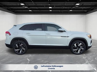 2026 Volkswagen Atlas Cross Sport SE w/Technology