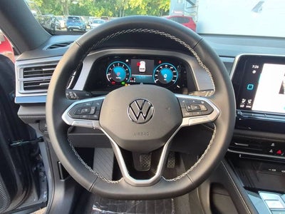 2026 Volkswagen Atlas Cross Sport 2.0T SE w/Technology