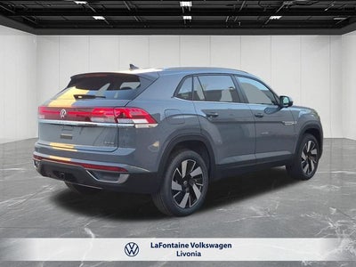 2026 Volkswagen Atlas Cross Sport 2.0T SE w/Technology