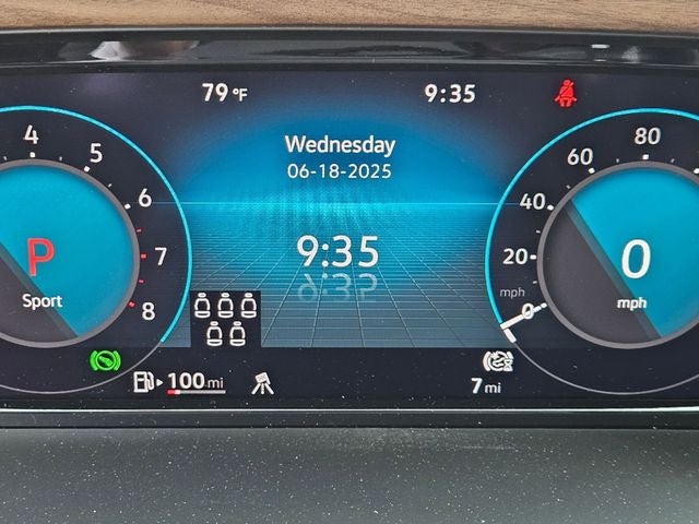 2025 Volkswagen Atlas 2.0T SE w/Technology