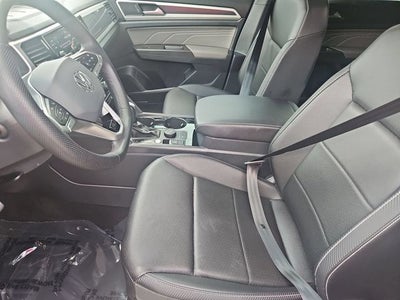 2023 Volkswagen Atlas Cross Sport 3.6L V6 SEL R-Line