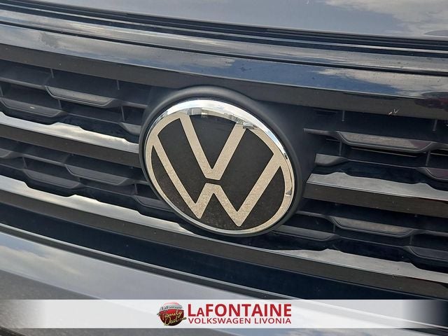 2023 Volkswagen Atlas Cross Sport 3.6L V6 SEL R-Line